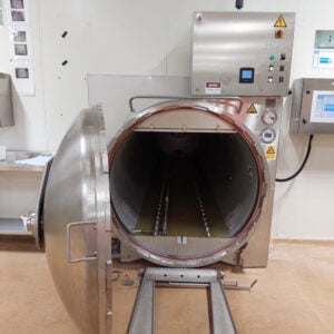 2 x Retort Machines