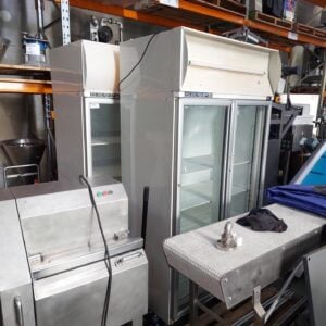 Commercial Glass Door Display Refrigerator / Chiller